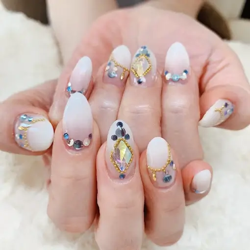 ネイルデザイン 4